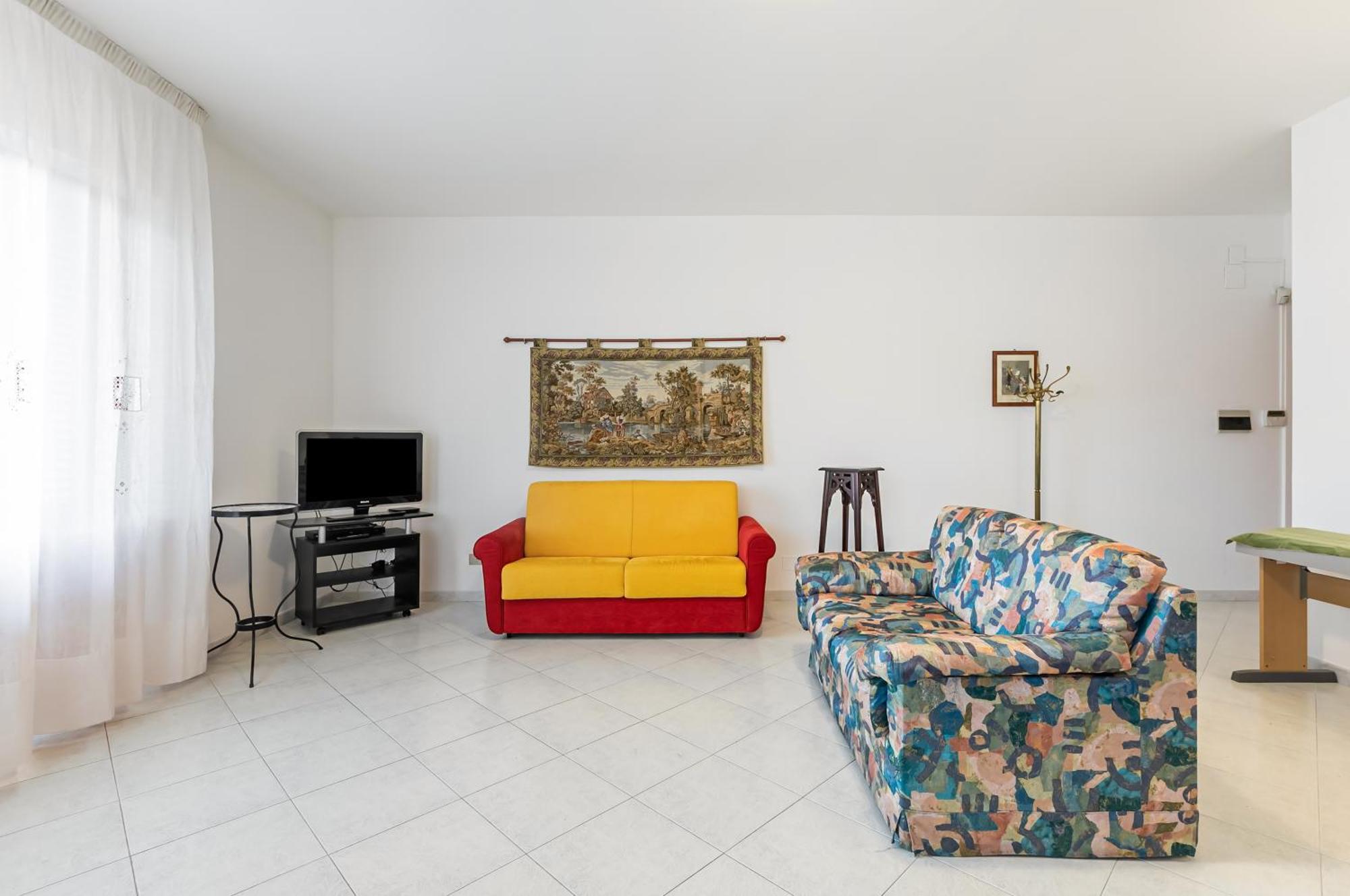 Palazzo Reale & Piazza Indipendenza Roomy Flat Палермо Екстериор снимка