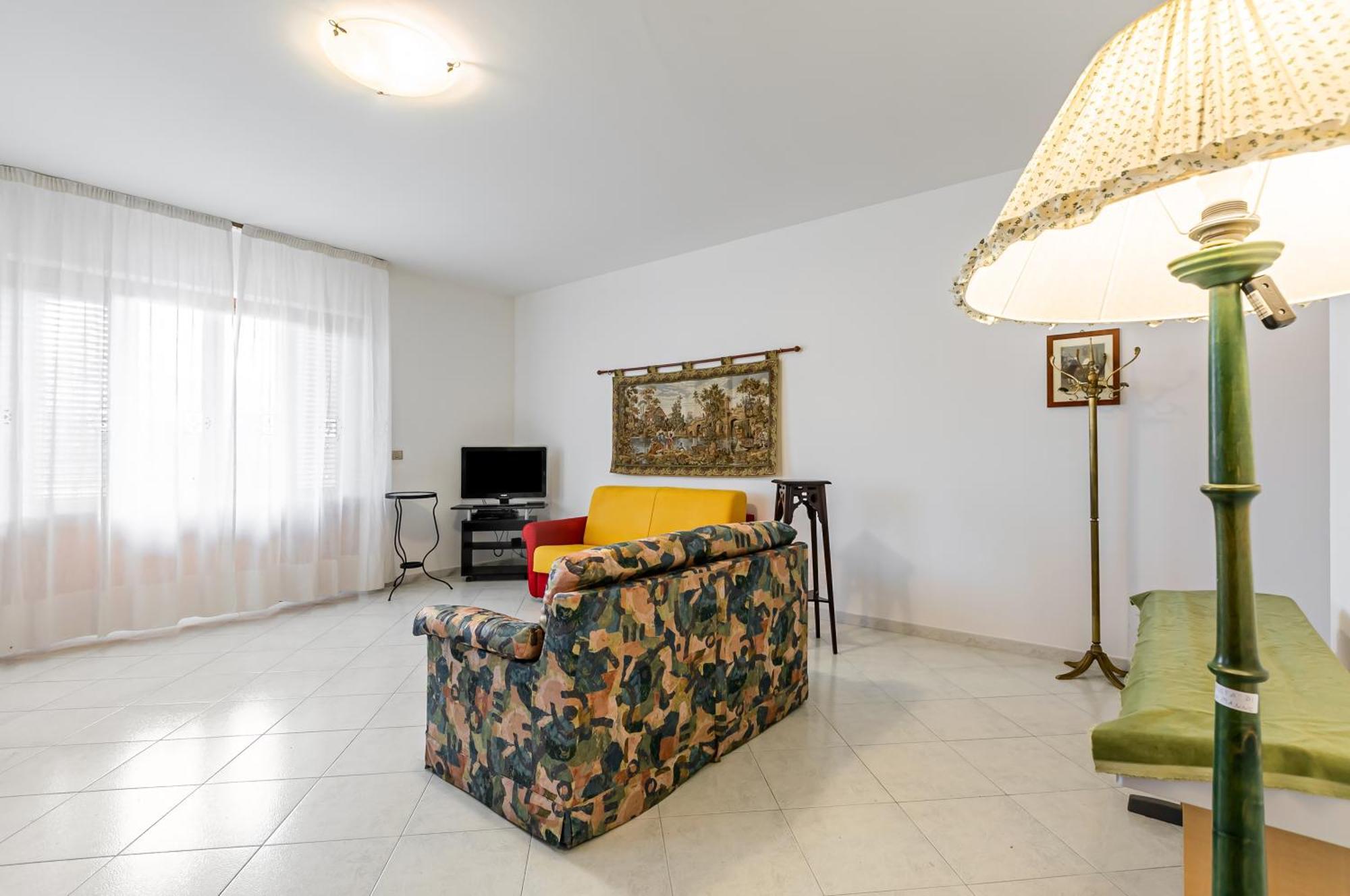 Palazzo Reale & Piazza Indipendenza Roomy Flat Палермо Екстериор снимка